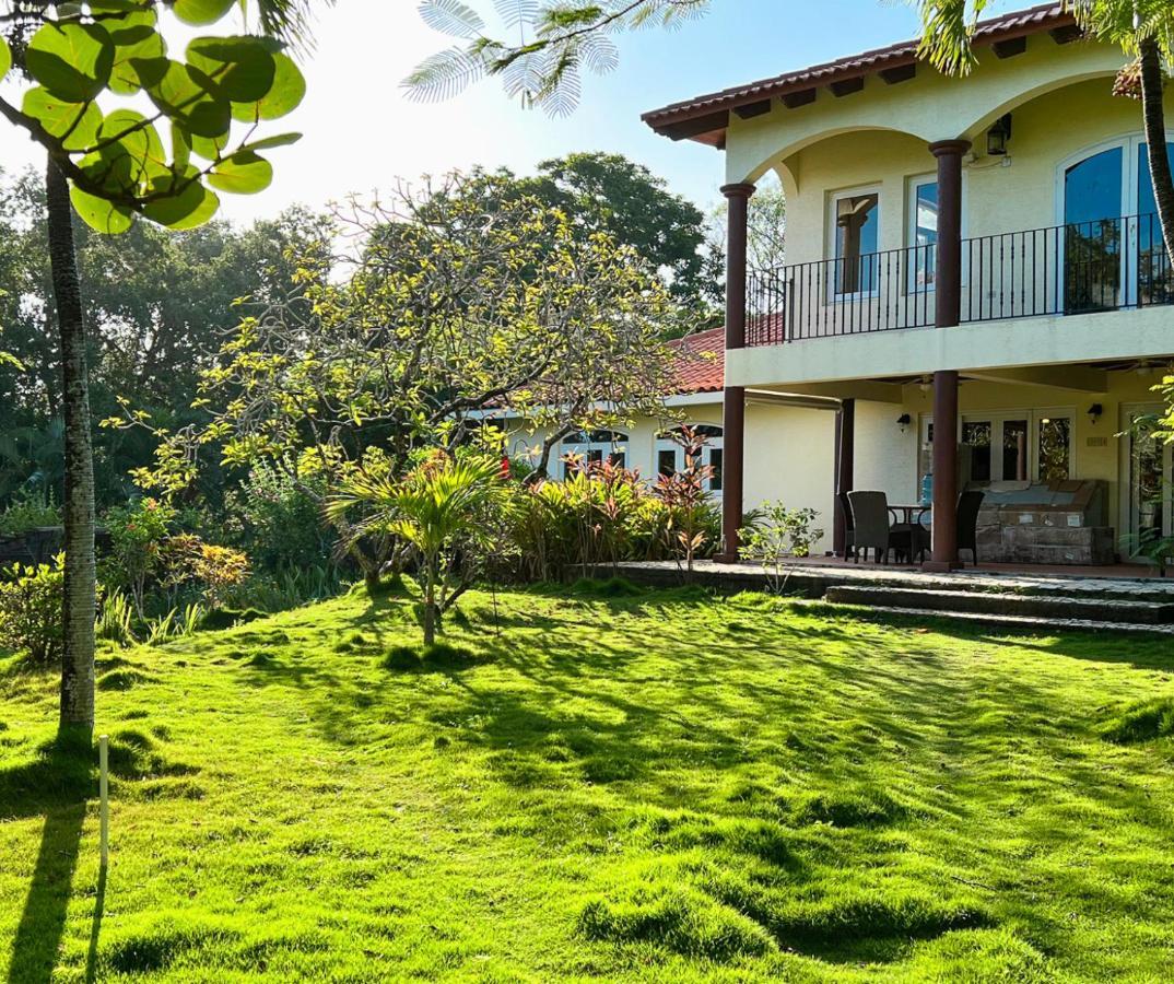 The Resort At Marble Hill Punta Blanca Exterior photo