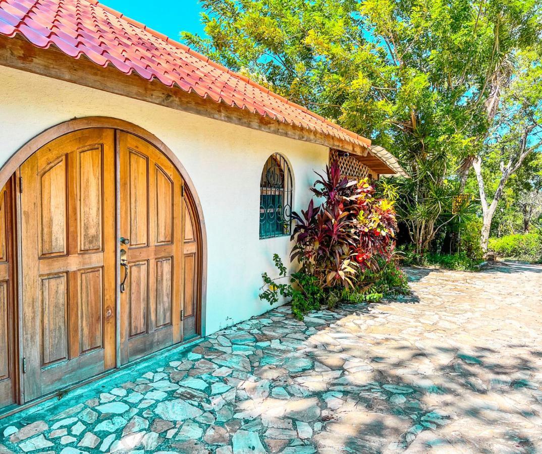 The Resort At Marble Hill Punta Blanca Exterior photo