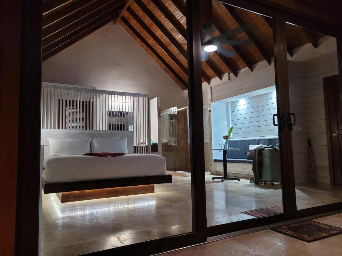 The Resort At Marble Hill Punta Blanca Exterior photo